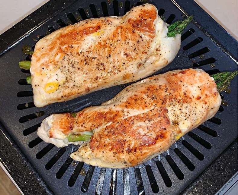 Mozzarella Stuffed Chicken Breast with Pesto